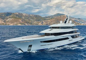 Joy Yacht Charter in St Barts